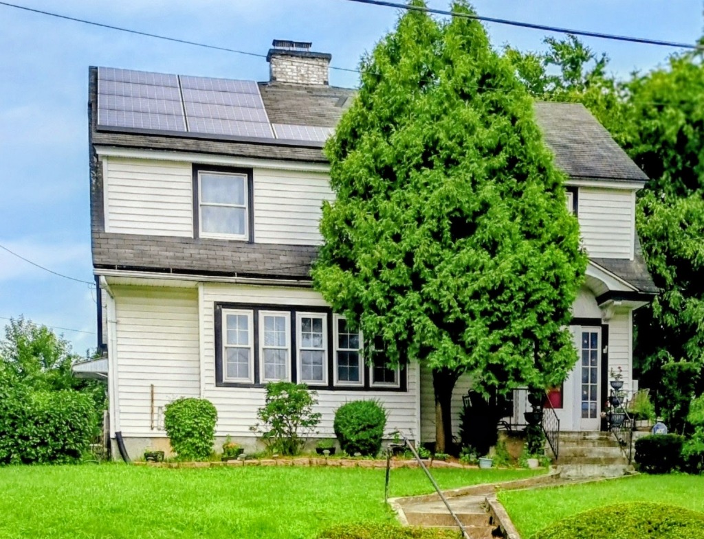 4BR Colonial with Solar Panels